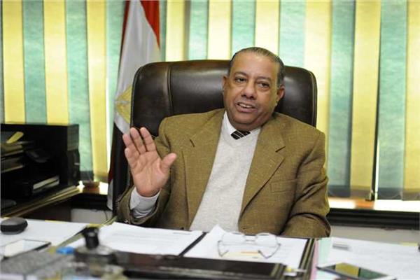 رئيس مصلحة الضرائب المصرية بدء التشغيل التجريبي لمركز الاتصالات المتكامل