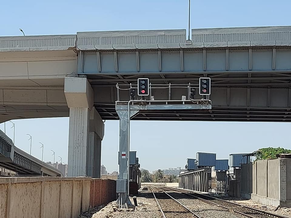 وزير النقل يعلن بدء تشغيل برج «إشارات التوضيب» على خط «القاهرة- الإسكندرية»