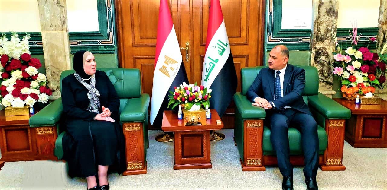 مصر تنقل خبراتها لإعادة تأهيل المصانع العراقية وتعزيز التعاون الاقتصادي
