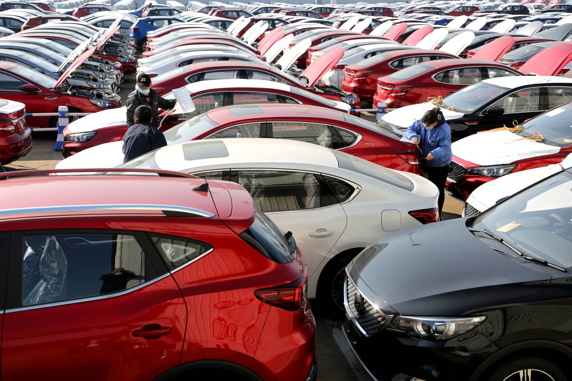 مبيعات السيارات تنتعش في 2021.. الملاكي الأكثر مبيعًا وانخفاض يصيب «الأتوبيسات»