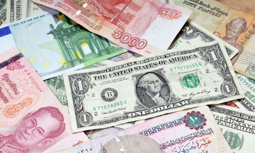 أسعار العملات العربية والأجنبية اليوم الاثنين 15 نوفمبر 2021