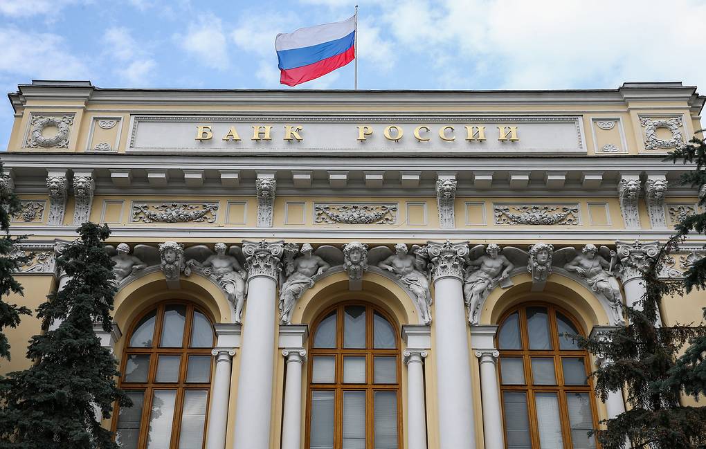 روسيا تخسر تصنيفها الائتماني.. «موديز» و«فيتش» يضعاها دون الدرجة الاستثمارية