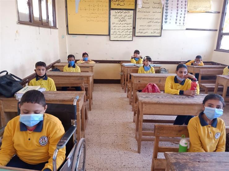 «التعليم» تنفي إصدار قرار بإنها مناهج الصف الرابع الابتدائي قبل حلول شهر رمضان