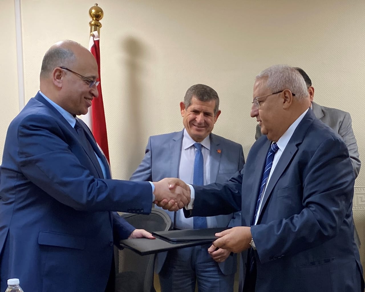 البنك الزراعي يوقع اتفاقاً مع «مصر للتأمين» لإتاحة وثائق تأمين مميزة لعملائه