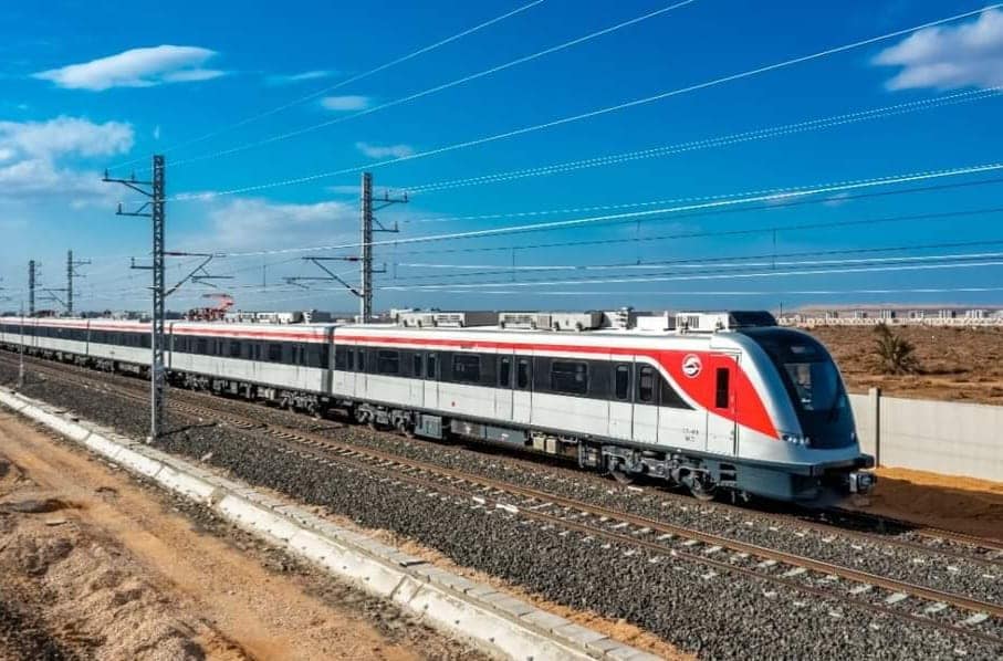 «النقل»: تخفيضات 50% على اشتراكات القطار الكهربائي بداية من الأسبوع المقبل