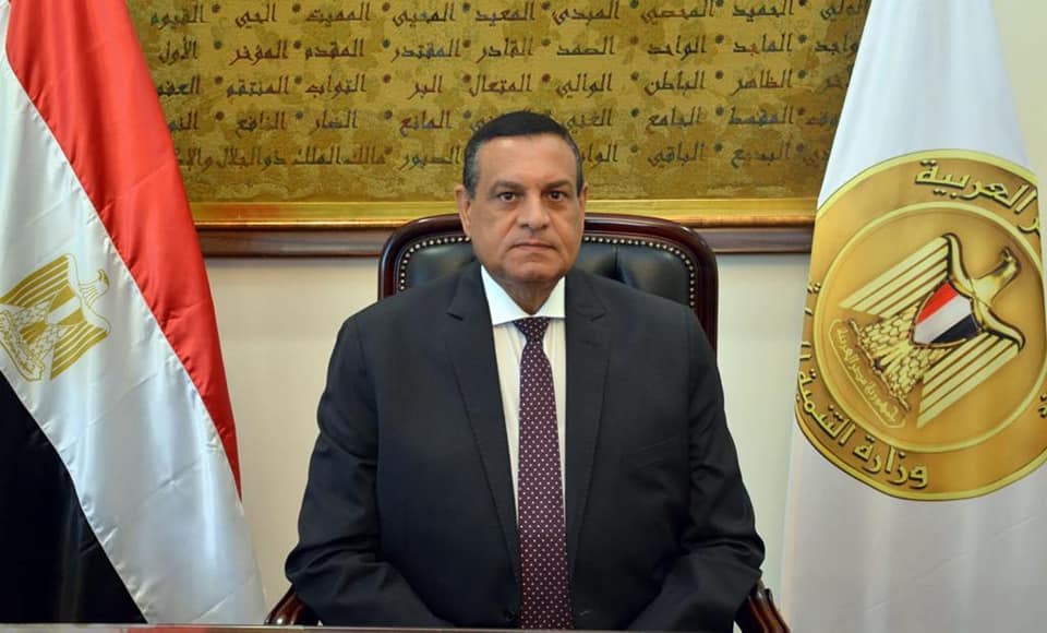 وزير التنمية المحلية يستعرض استعدادت مصر لاستضافة قمة «افركتس 2025»