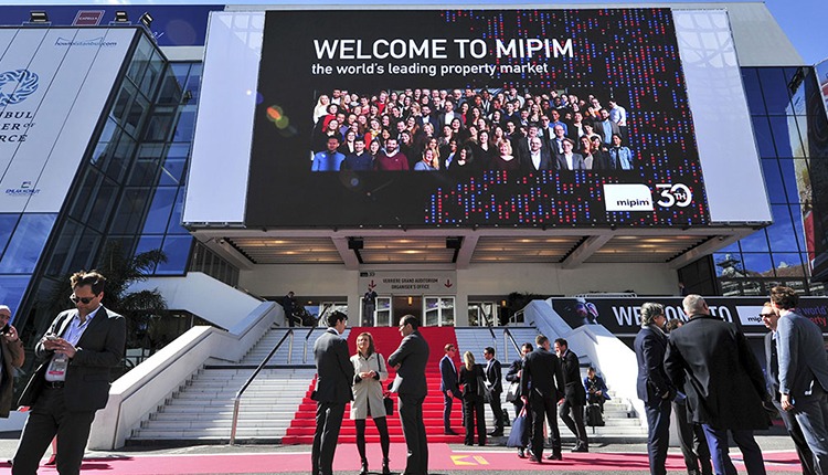 «GV للاستثمار» تشارك في معرض «MIPIM» بفرنسا لاستعراض آخر تطورات مدينة «طربول»