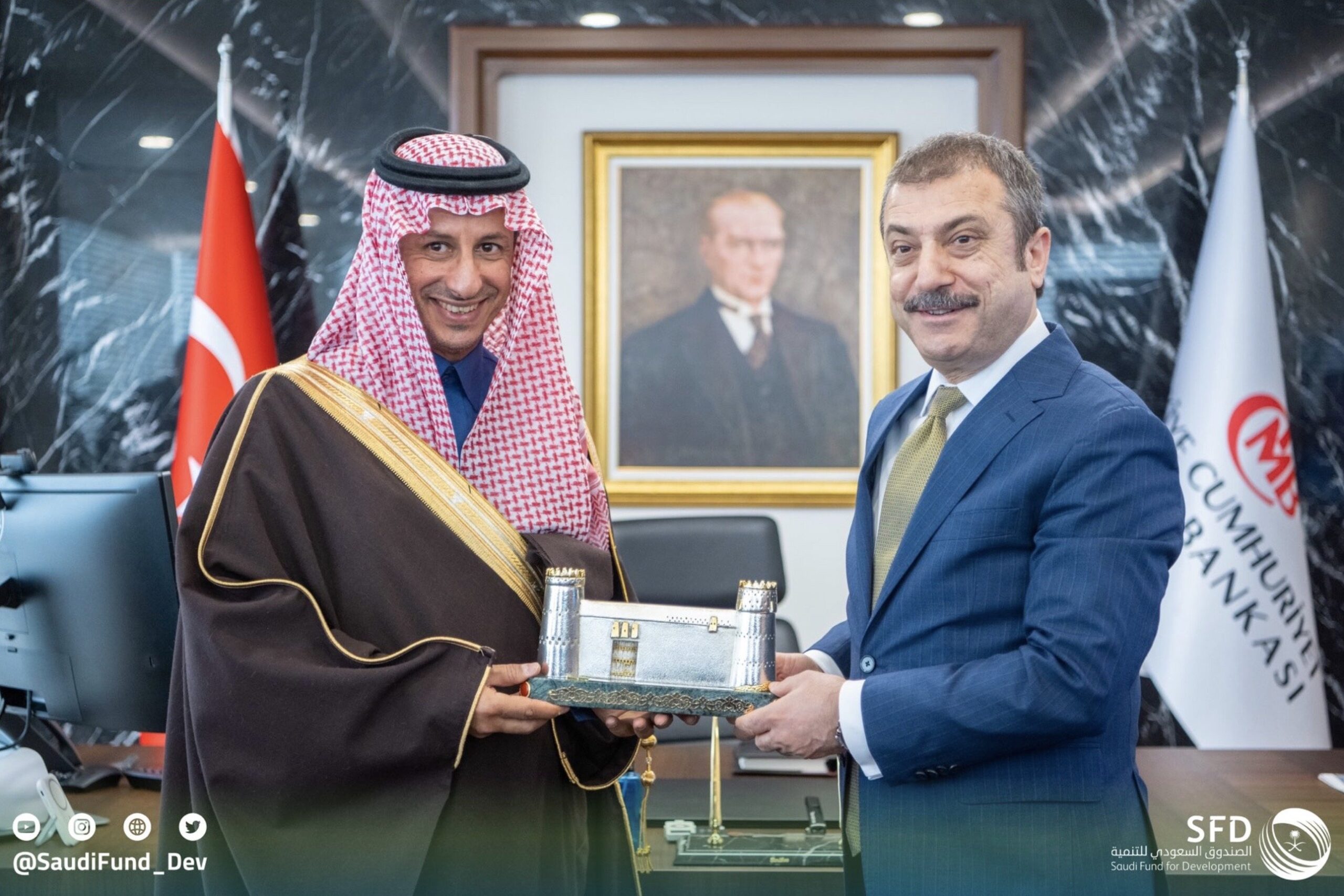 السعودية توقع اتفاقًا لإيداع 5 مليارات دولار في البنك المركزي التركي