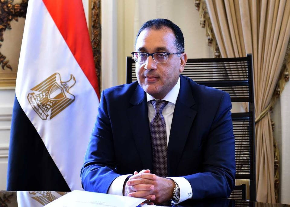 مقابل الاستثمار بالدولار.. الحكومة تخفف شروط منح الجنسية المصرية للمستثمرين الأجانب