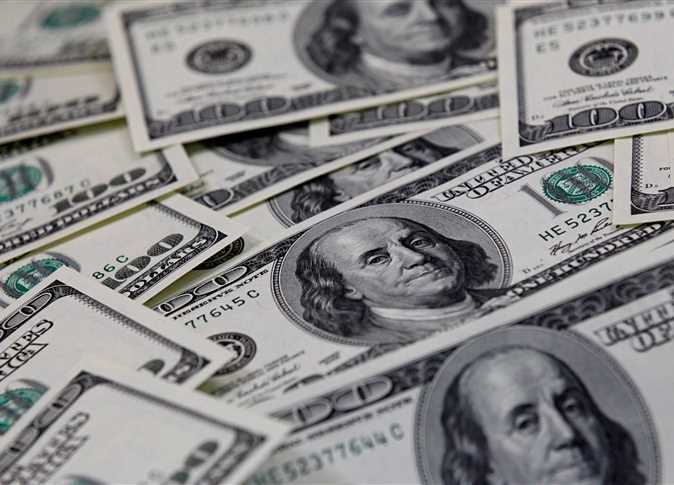 أسعار الدولار الأمريكي اليوم الاثنين في مصر
