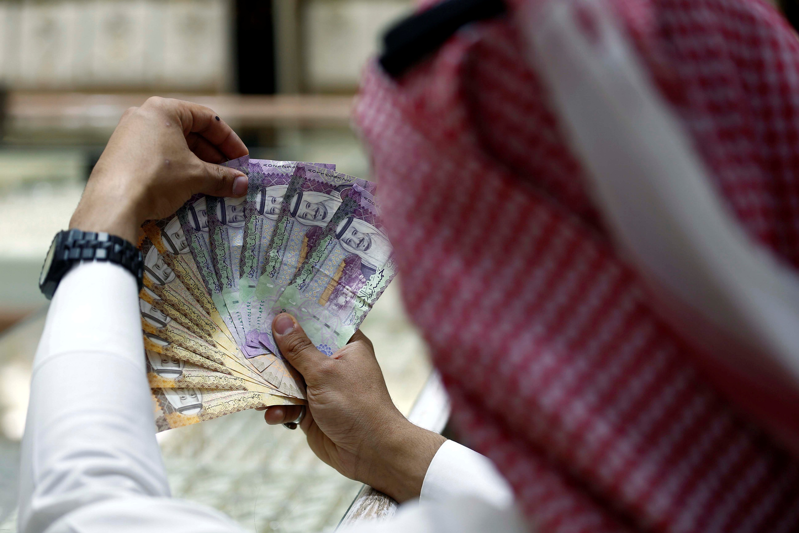 سعر صرف الريال السعودي اليوم الخميس