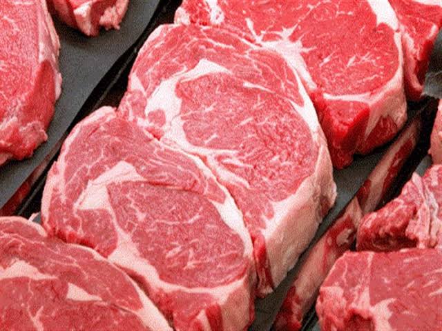 أسعار اللحوم ترتفع لـ360 جنيهًا للكيلو.. ومطالب بإغلاق محلات الجزارة لحين ضبط السوق