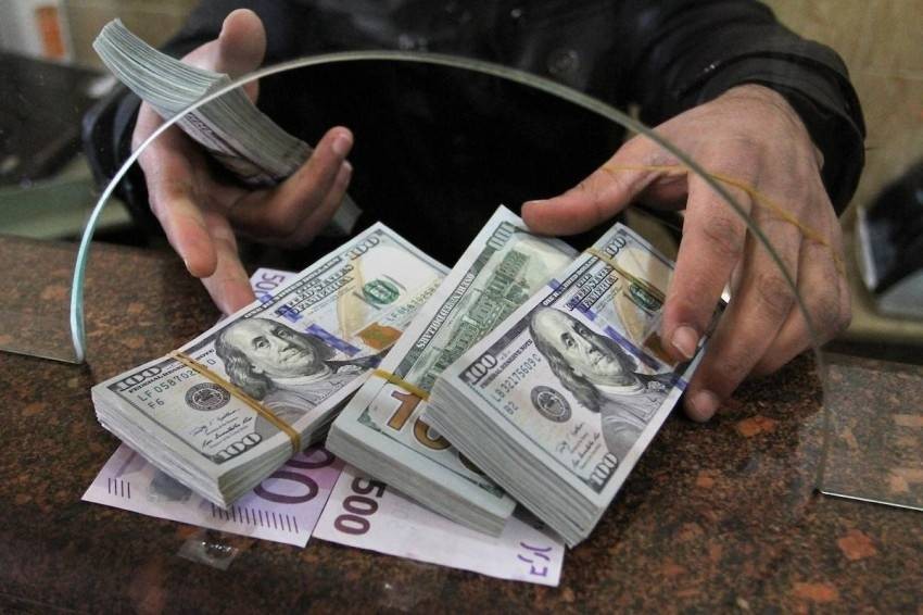الدولار الأمريكي مقابل الجنيه اليوم الثلاثاء في بنوك مصر