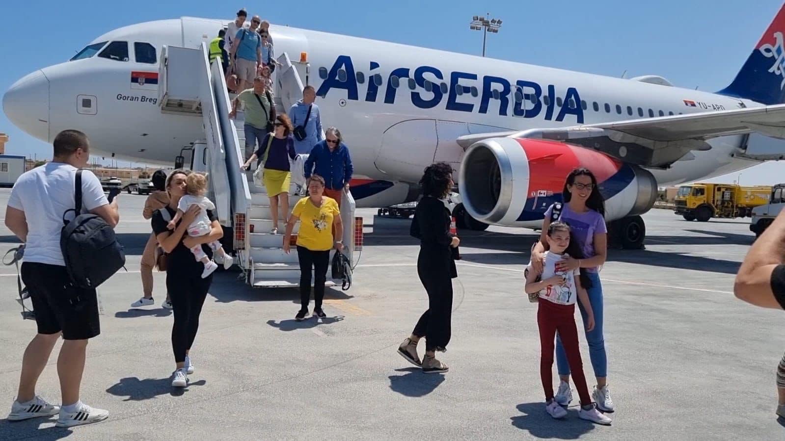 «آير صربيا» تسير رحلات طيران إلى مرسى مطروح