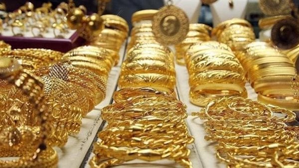 الذهب يعاود الانخفاض.. وهذه أسعار جميع الأعيرة