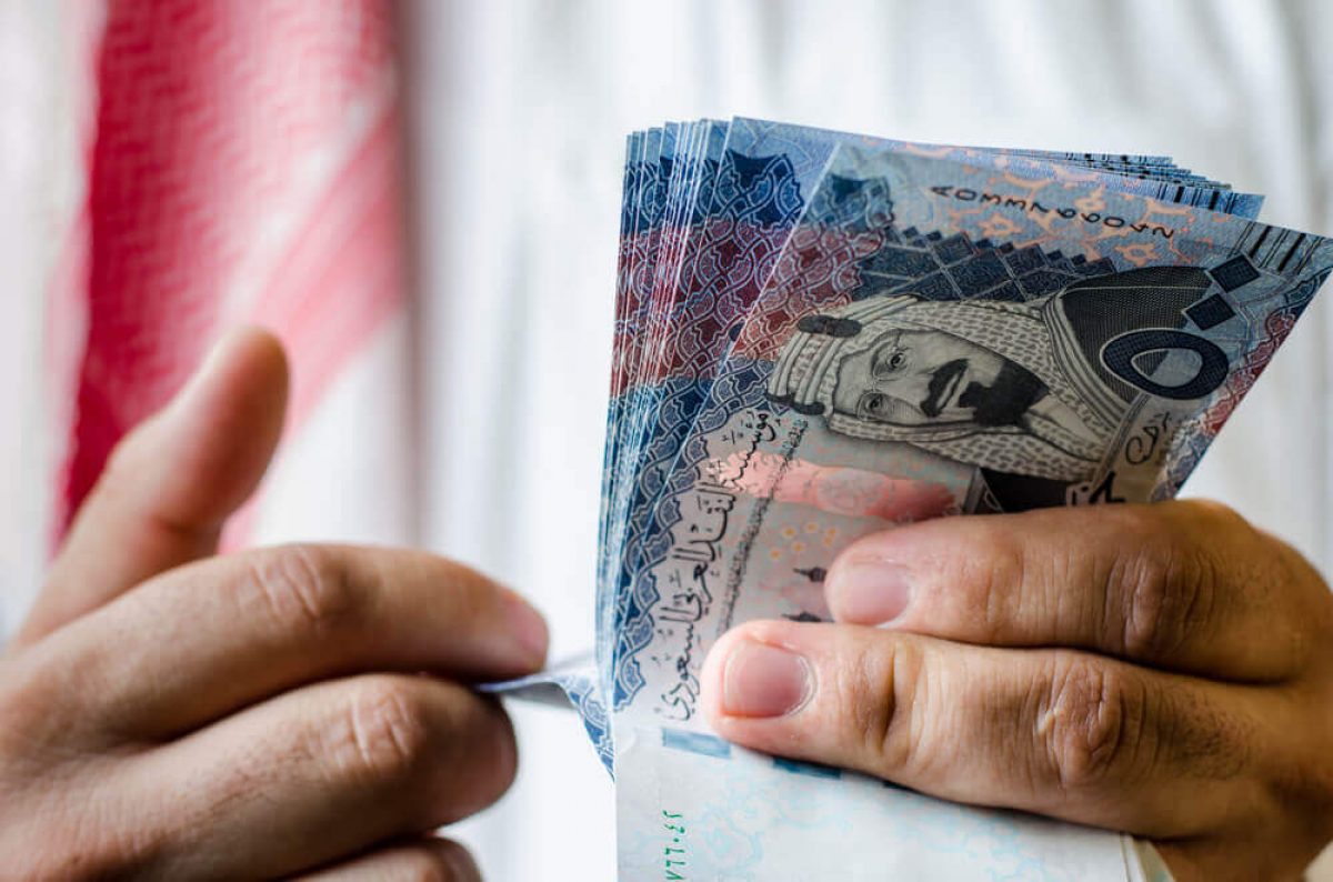 الريال السعودي اليوم.. أسعار البيع والشراء في البنوك