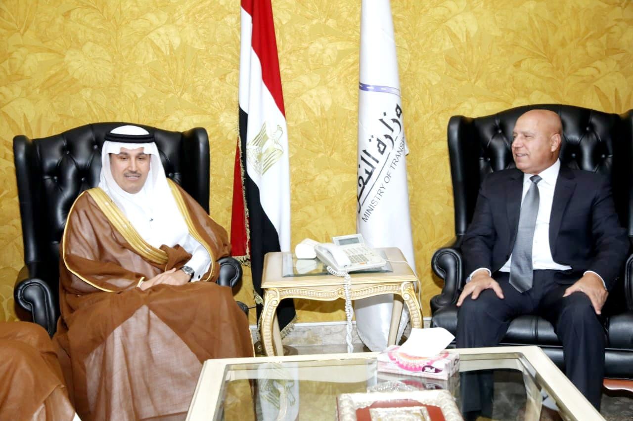 مصر تدعو السعودية لتخفيض رسوم الترانزيت بمجال النقل البري لتنشيط حركة التجارة