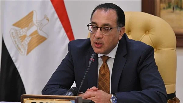 «الوزراء» يعتمد طلب محافظة قنا للترخيص بالانتفاع لعدد 10 باكيات شوادر