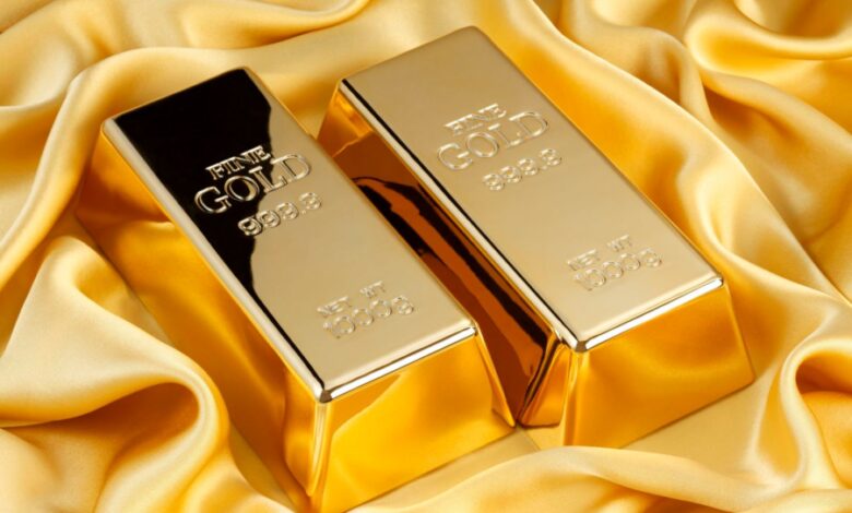 سعر الذهب ببداية العام.. استقرار عند مستوى مرتفع