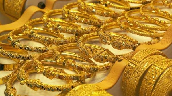 سعر الذهب اليوم يعاود ارتفاعه.. والجرام يسجل 3500 جنيهًا
