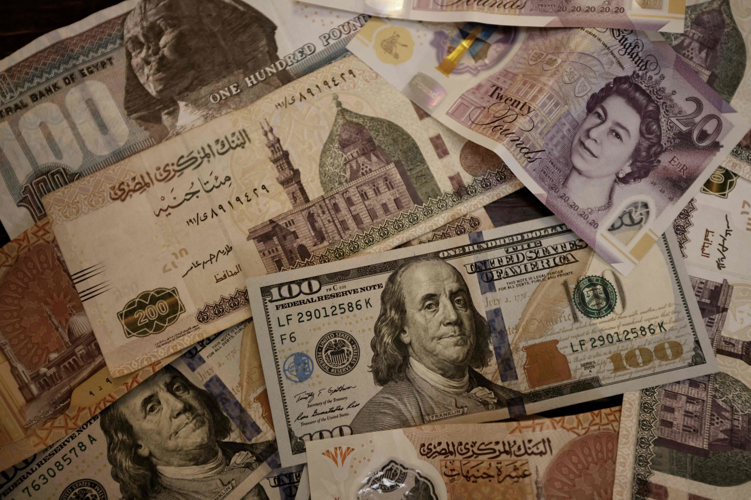 سعر العملات اليوم في مصر.. 39.09 جنيهًا لليورو الأوروبي