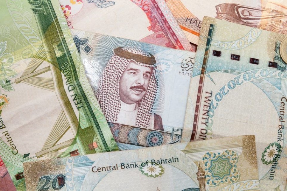 أسعار صرف العملات اليوم.. 125.31 جنيهًا للدينار البحريني