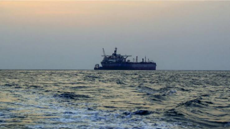 «التجارة البريطانية»: تلقينا تقريرًا عن حادث على بعد 71 ميلًا بحريًا قرب اليمن