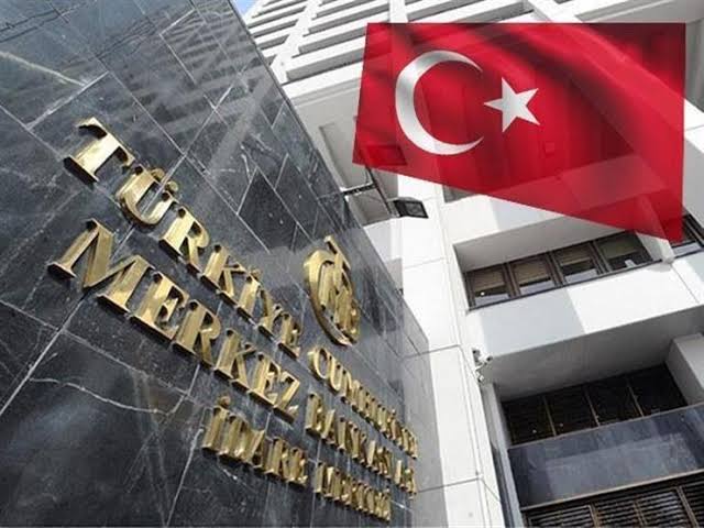 مخالفًا التوقعات.. البنك المركزي التركي يقرر رفع سعر الفائدة إلى 50%