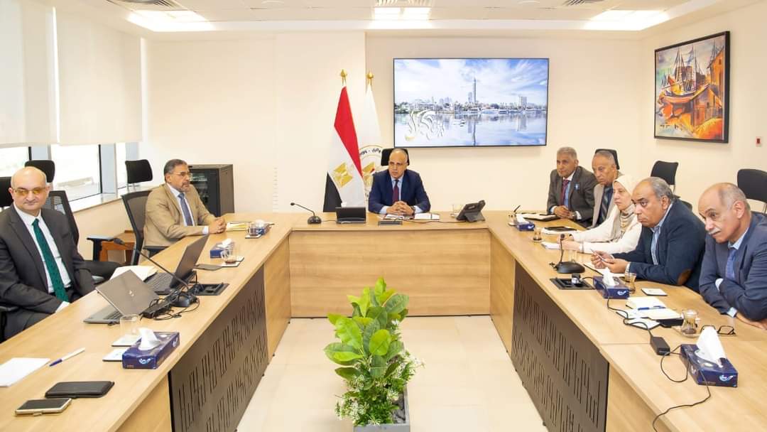 تعاون بين مصر وهولندا لتطوير منظومة توزيع المياه