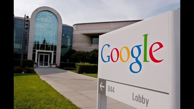جوجل تقرر مسح مليارات السجلات التي تحتوي على معلومات شخصية لمستخدميها