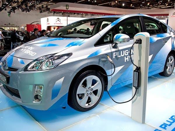 شركة سعودية توقع عقد إنشاء شركة لتصنيع السيارات الكهربائية في مصر