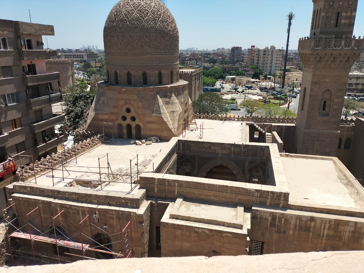 الحكومة توافق على ترميم مسجدي جوهر اللالا وقانيباي الرماح بالقاهرة